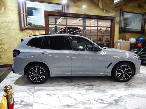 Used 2022 BMW X3 M image 3