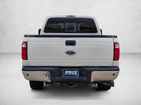 Used 2015 Ford F250 Lariat w/ Lariat Ultimate Package AWD/4WD image 6