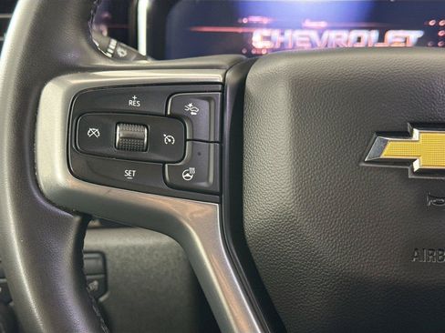 Used 2025 Chevrolet Silverado 2500 LT w/ Convenience Package AWD/4WD image 18