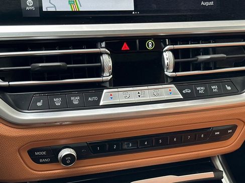 Used 2022 BMW 330i Sedan w/ Driving Assistance Package image 22