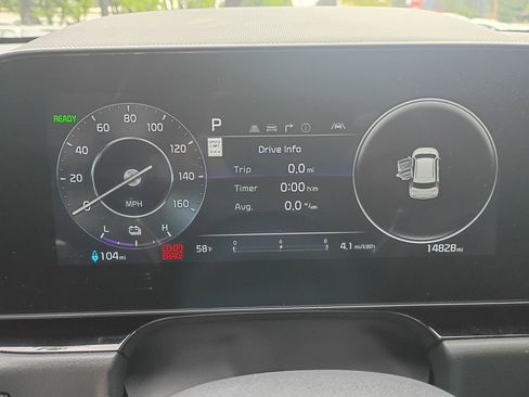 Used 2024 Kia Niro Wind w/ Wind Preserve Package FWD image 24