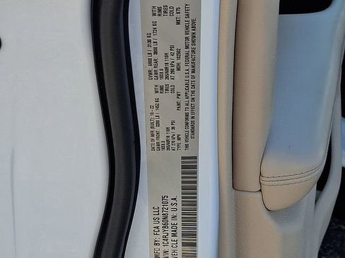 Used 2022 Jeep Grand Cherokee Limited 4xe w/ Luxury Tech Group II image 28