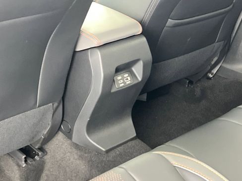 New 2026 Subaru Crosstrek 2.5i Limited w/ Crosstrek Mirror Package image 33