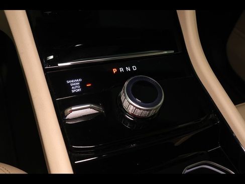 Used 2023 Jeep Grand Cherokee Limited AWD/4WD image 14