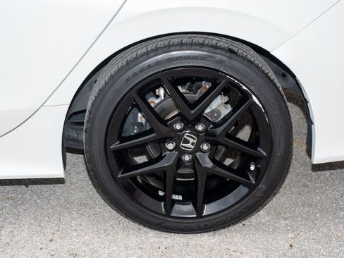 Certified 2023 Honda Civic Sport image 38