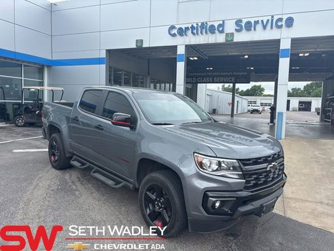 Used 2022 Chevrolet Colorado LT w/ Redline Special Edition AWD/4WD image 1