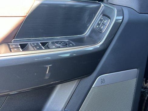 Certified 2022 Ford F150 Lariat w/ Equipment Group 502A High image 15