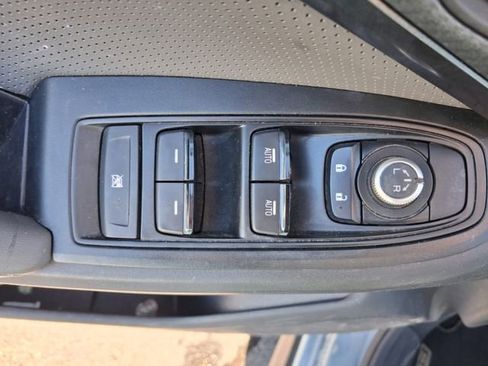 Used 2023 Subaru Crosstrek 2.5i Sport image 17