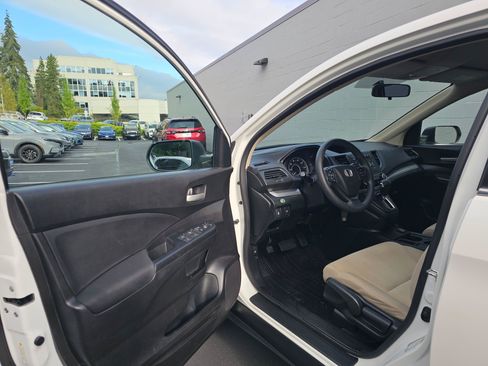Used 2015 Honda CR-V LX image 22