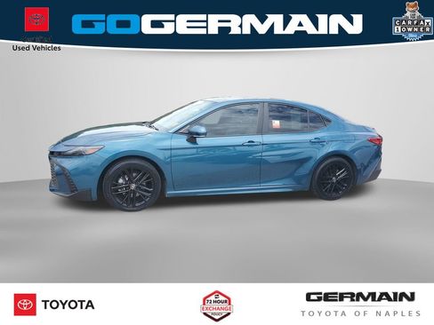 Used 2025 Toyota Camry SE w/ Multimedia Upgrade Package FWD image 11