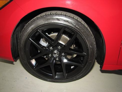 Certified 2024 Honda Civic Sport image 25