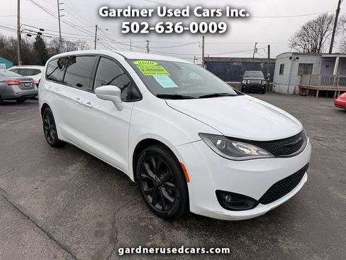 Used 2020 Chrysler Pacifica Touring w/ S Appearance Package image 1