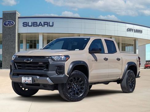 Used 2023 Chevrolet Colorado Trail Boss w/ Advanced Trailering Package image 1