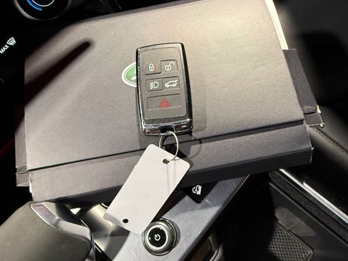 Used 2023 Land Rover Range Rover SE AWD/4WD image 55
