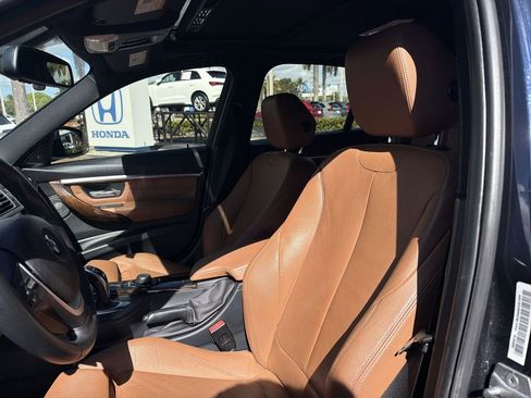 Used 2016 BMW 340i Sedan image 25