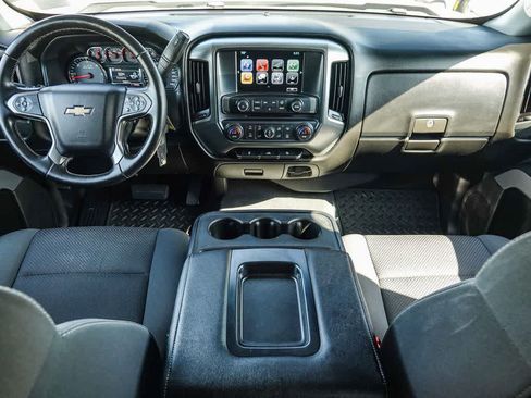 Used 2018 Chevrolet Silverado 1500 LT w/ All Star Edition AWD/4WD image 11
