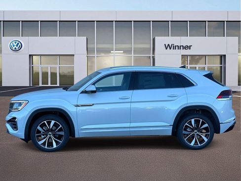 New 2026 Volkswagen Atlas Cross Sport SEL Premium R-Line image 2