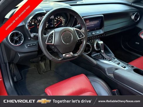 Used 2022 Chevrolet Camaro SS RWD image 11