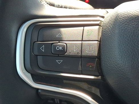 Certified 2023 Jeep Wagoneer 4WD image 24