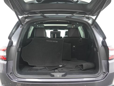 Used 2025 Honda Pilot Black Edition image 18
