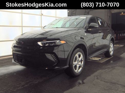 Used 2024 Dodge Hornet GT image 1