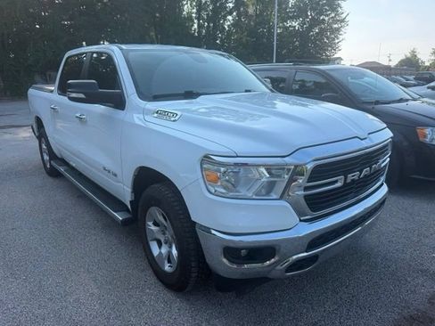 Used 2019 RAM 1500 Big Horn AWD/4WD image 2
