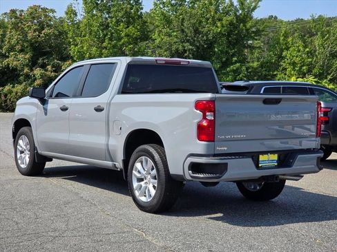 Used 2025 Chevrolet Silverado 1500 Custom RWD image 24