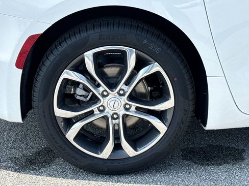 New 2026 Chrysler Pacifica Pinnacle FWD image 16