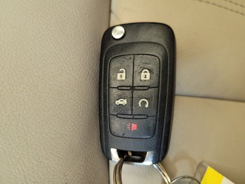 Used 2016 Buick Verano Premium w/ Driver Confidence Package image 32