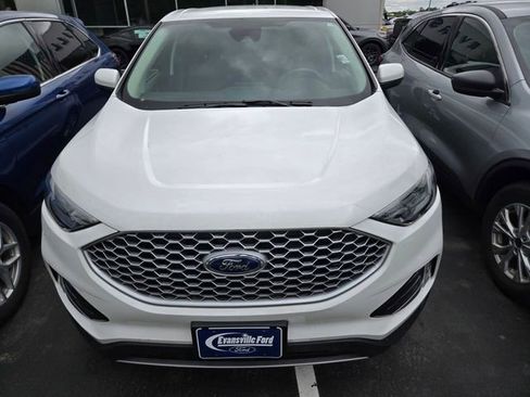 Used 2024 Ford Edge SEL w/ Convenience Package AWD/4WD image 2