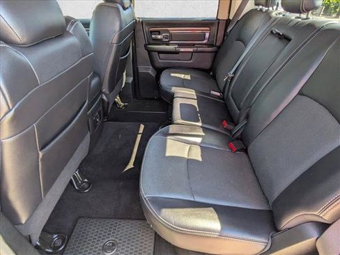 Used 2017 RAM 1500 Laramie w/ Convenience Group AWD/4WD image 17