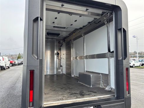 Used 2024 Chevrolet Brightdrop 600 w/ Battery Pack, Max Range image 33