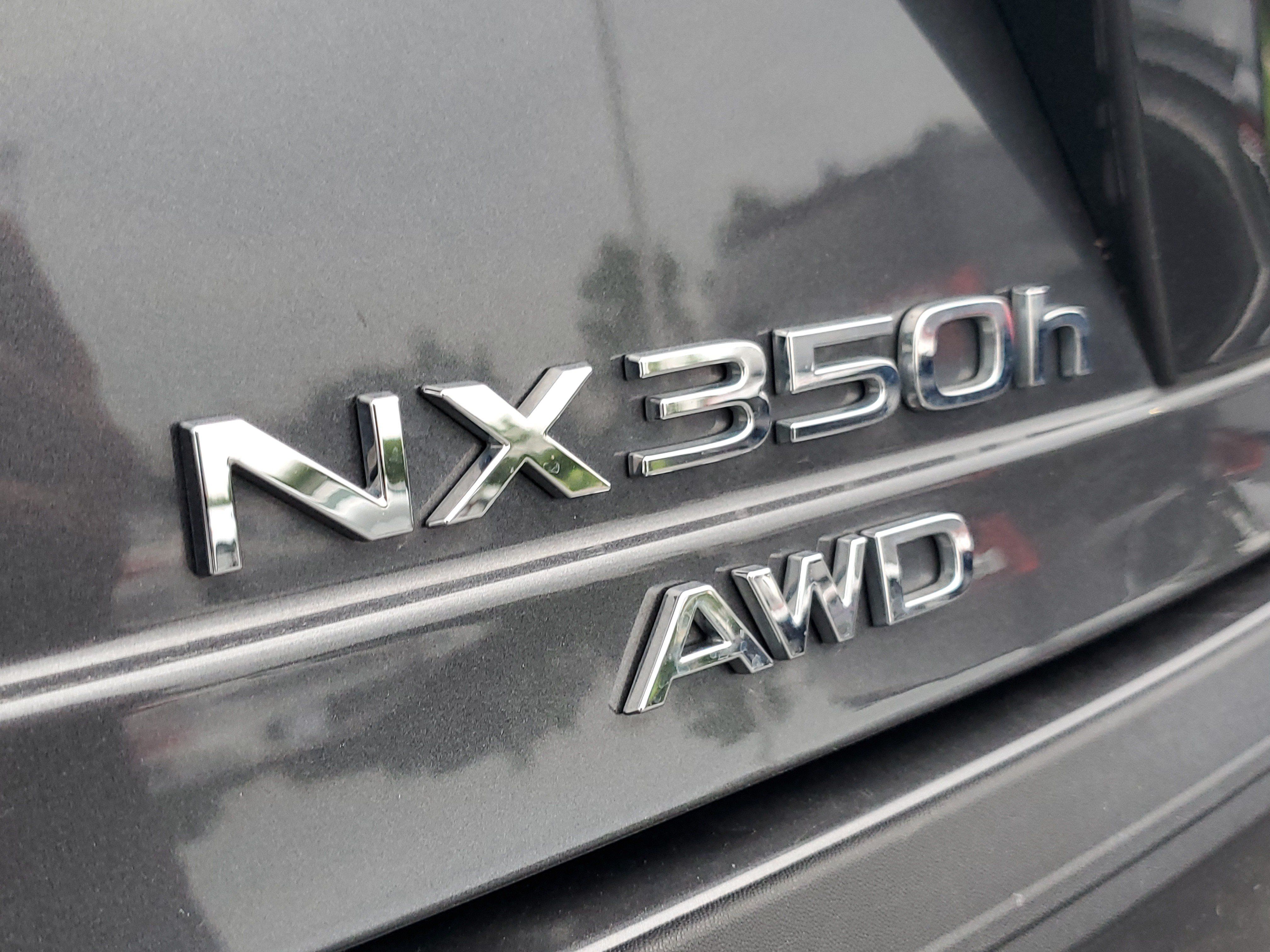 Used 2025 Lexus NX 350h AWD w/ Accessory Package (Z2) image 8