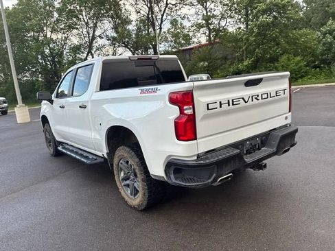 Used 2019 Chevrolet Silverado 1500 LT Trail Boss AWD/4WD image 11