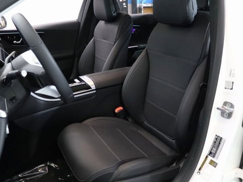 Certified 2025 Mercedes-Benz C 300 4MATIC Sedan image 17