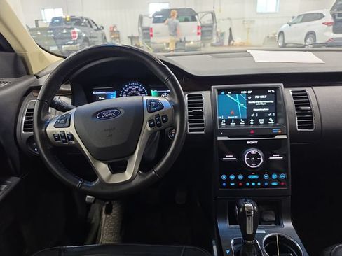 Used 2017 Ford Flex Limited AWD/4WD image 5