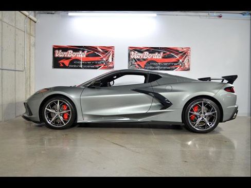 Used 2023 Chevrolet Corvette Stingray Preferred Cpe w/ Z51 Performance Package RWD image 22