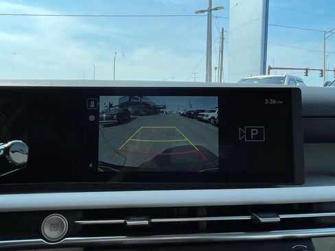 New 2026 Hyundai Tucson SE image 14