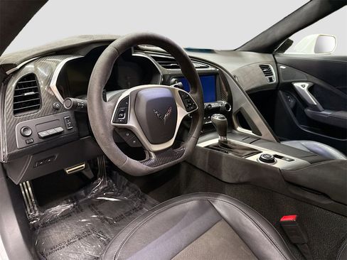 Used 2016 Chevrolet Corvette Stingray Convertible w/ 3LT Preferred Equipment Group image 6