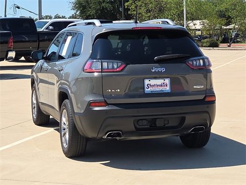 Used 2021 Jeep Cherokee Latitude Lux w/ Trailer Tow Group image 6