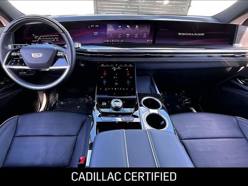 Certified 2025 Cadillac Escalade ESV Premium Luxury image 14
