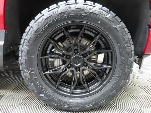 Used 2025 Chevrolet Silverado 1500 RST w/ Z71 Off-Road Package image 9