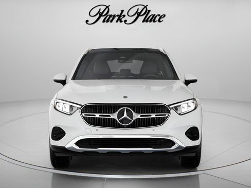 Used 2026 Mercedes-Benz GLC 300 image 37