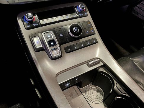 Used 2020 Hyundai Palisade Limited FWD image 16