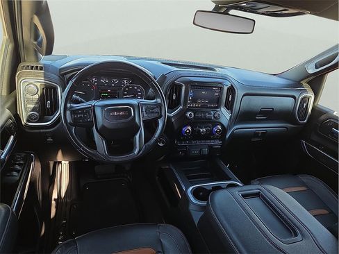 Used 2022 GMC Sierra 2500 AT4 w/ Gooseneck/5TH Wheel Package image 10