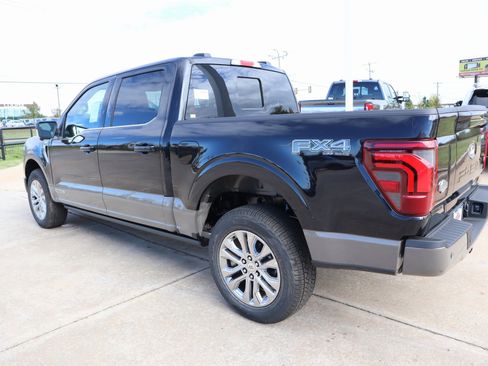 New 2025 Ford F150 King Ranch w/ FX4 Off-Road Package image 25