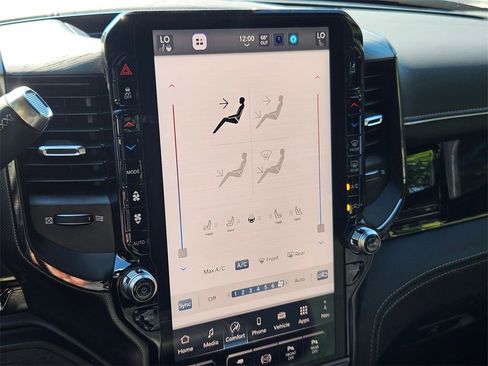 New 2026 RAM 2500 Limited image 32