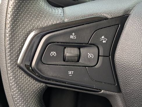Used 2023 Chevrolet TrailBlazer LS FWD image 25
