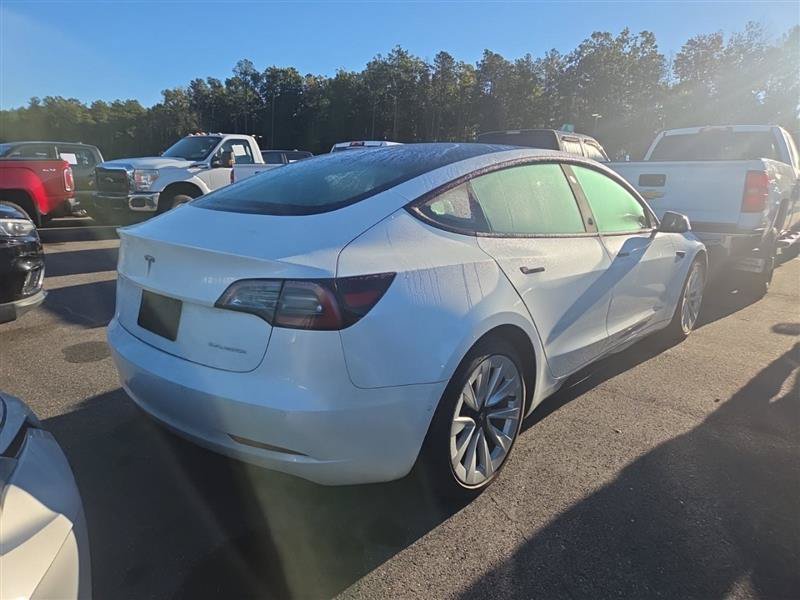 Used 2022 Tesla Model 3 Long Range AWD/4WD image 8