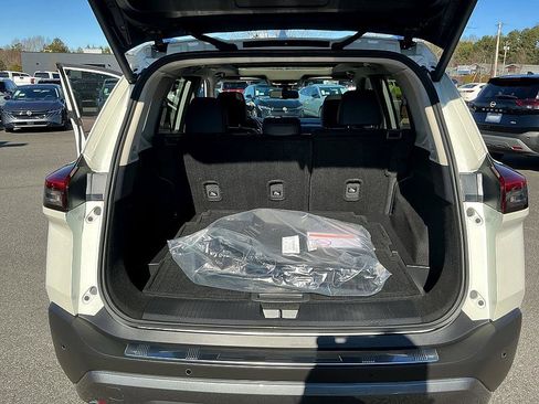 Certified 2023 Nissan Rogue SL image 25